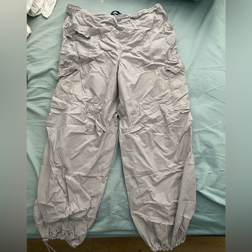 Gray Aeropostale Parachute Cargo Pants